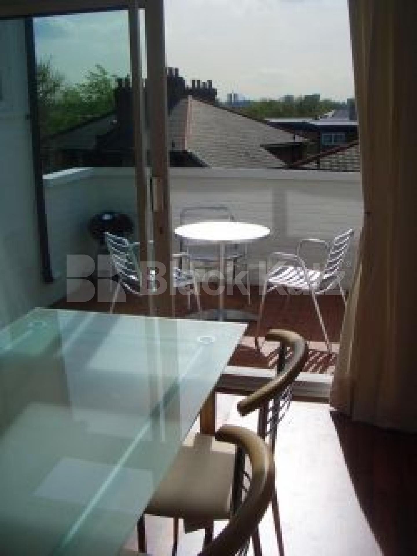 			NEW INSTRUCTION!, 3 Bedroom, 1 bath, 1 reception Flat			 Stratford Villas, Camden Square NW1